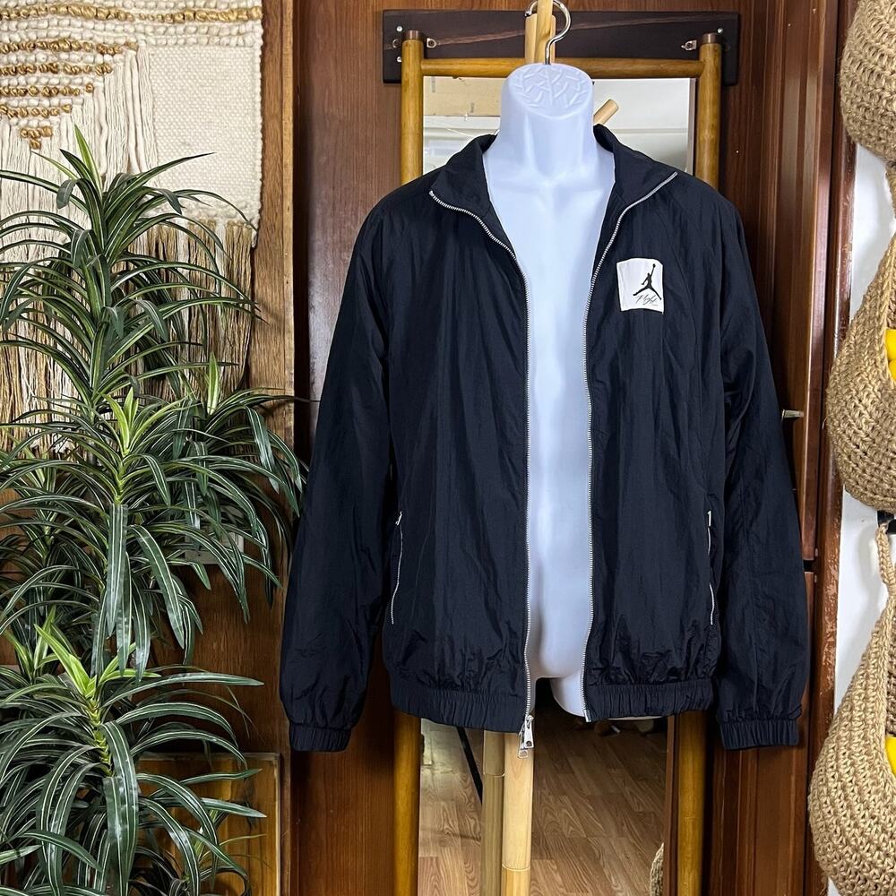 Jordan Essentials Statement Warm-Up Jacket Mens M… - image 2
